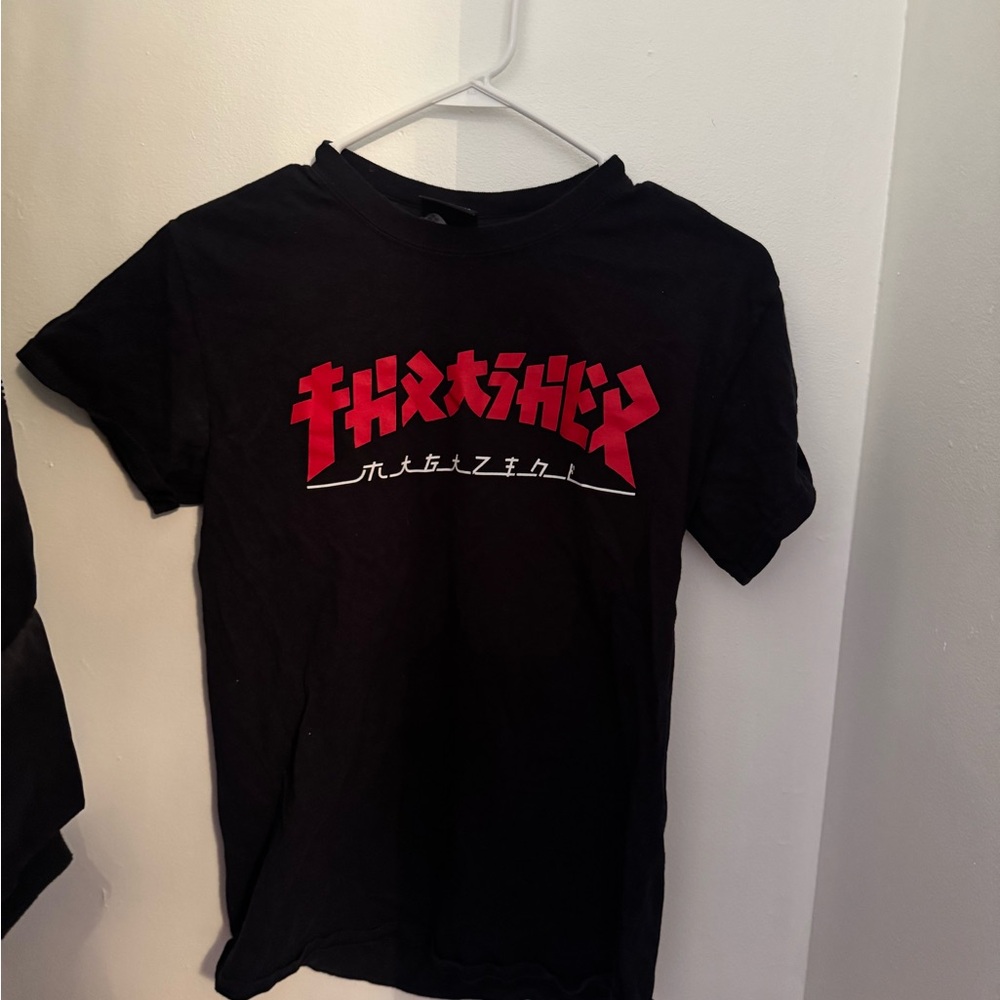 Black and Red Thrasher T-Shirt